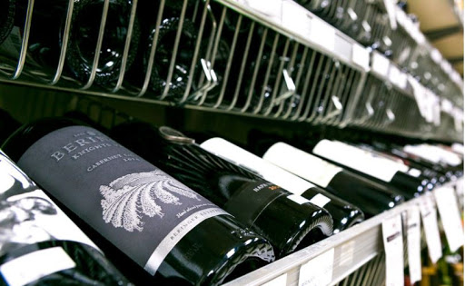 Liquor Store «Hidden Lake Liquors and Bar», reviews and photos, 2011 NJ-27, Somerset, NJ 08873, USA