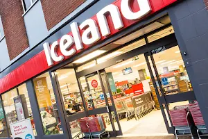 Iceland Supermarket Alton image