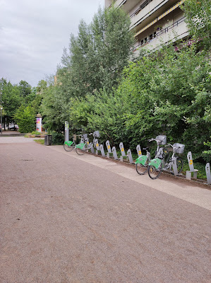 Station Vélhop – Place du Marché Neudorf à Strasbourg