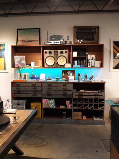 Electronics Store «Dijital Fix», reviews and photos, 820 Valencia St, San Francisco, CA 94110, USA