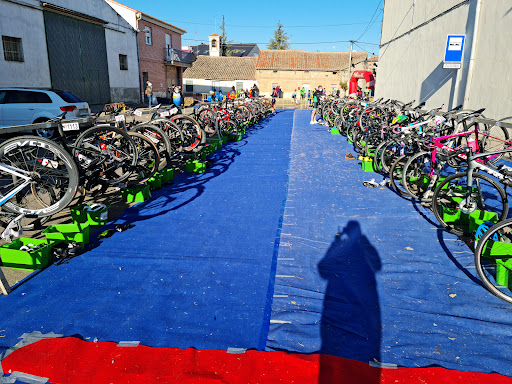 Frontón Techado de Castellanos de Moriscos en Castellanos de Moriscos, Salamanca