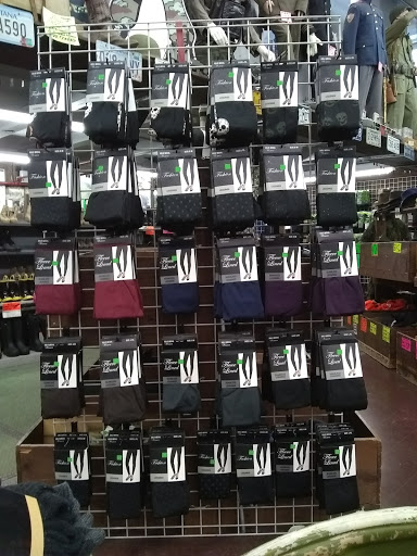 Sporting Goods Store «Andy & Bax Sporting Goods», reviews and photos, 324 SE Grand Ave, Portland, OR 97214, USA