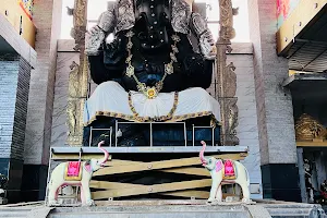 Arulmigu Nanmai Tharum Vinayagar Temple image