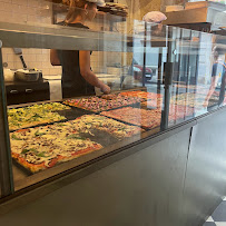 Atmosphère du Pizzeria Pizza Di Loretta - Rodier à Paris - n°3