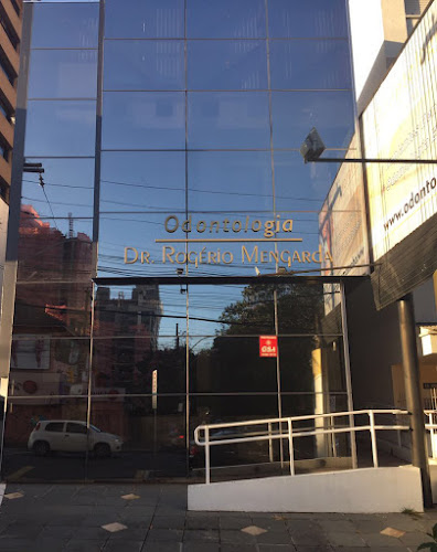 Odontologia Dr. Rogério Mengarda - Porto Alegre
