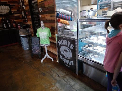 Donut Shop «Hurts Donut», reviews and photos, 7010 W 21st St, Wichita, KS 67205, USA