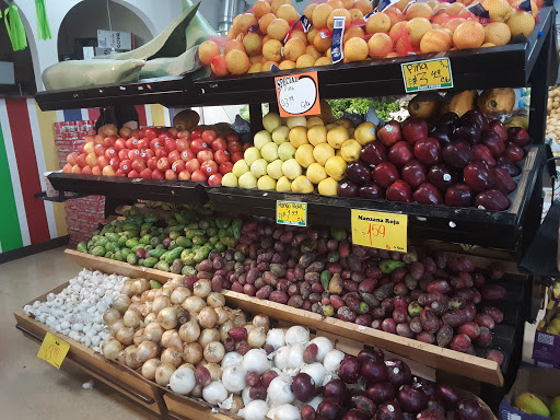 Grocery Store «La Rosita», reviews and photos, 6005 Monona Dr, Monona, WI 53716, USA
