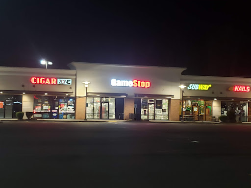 Video Game Store «GameStop», reviews and photos, 19585 WA-410 #16, Bonney Lake, WA 98391, USA