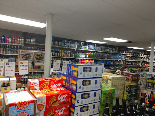 Liquor Store «SoBro Spirits. Wine. Craft Beer», reviews and photos, 1721 E 52nd St, Indianapolis, IN 46205, USA