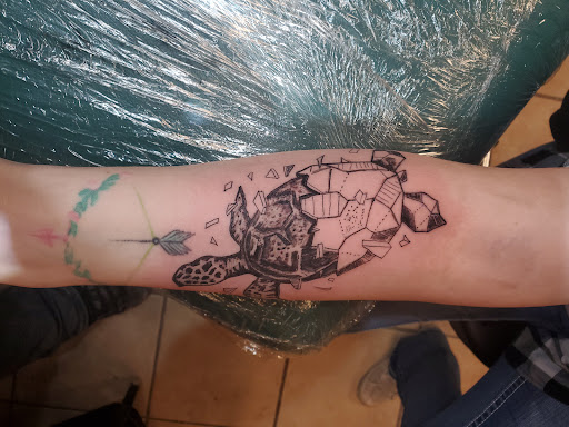 Find bright ideas tattoo and piercing reviews for your next unique tattoo in Rhinelander at Filling The VOID Tattoo Studio