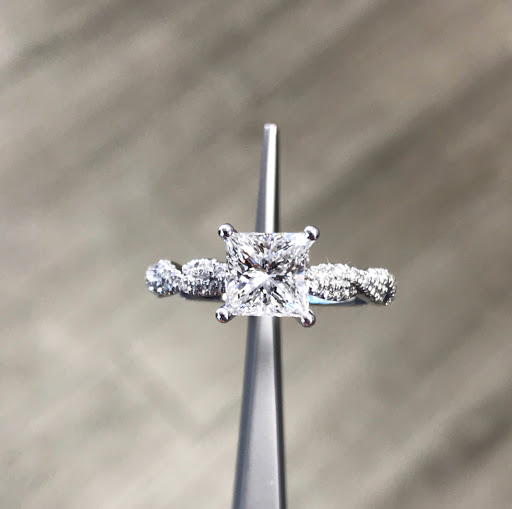 Jeweler «River Edge Jewelers», reviews and photos, 472 Kinderkamack Rd, River Edge, NJ 07661, USA