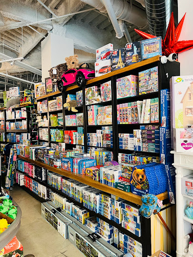 Toy Store «Engine Ear Toys», reviews and photos, 879 Newport Center Dr, Newport Beach, CA 92660, USA