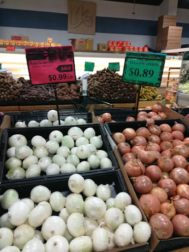 Supermarket «Latinos Supermarket», reviews and photos, 131 N Mt Carmel Rd, Valrico, FL 33594, USA