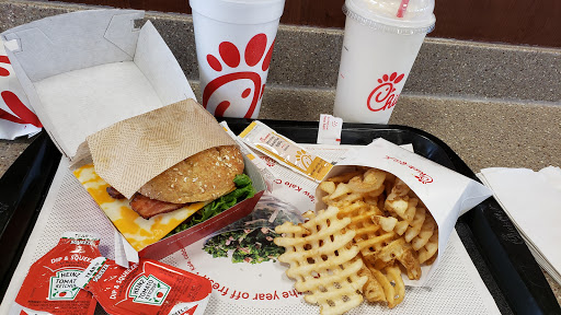 Fast Food Restaurant «Chick-fil-A», reviews and photos, 1482 Miamisburg Centerville Rd, Dayton, OH 45459, USA