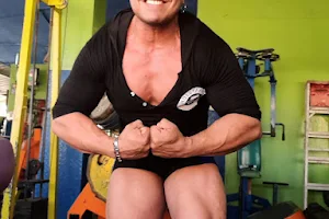 Arnold's World Gym image