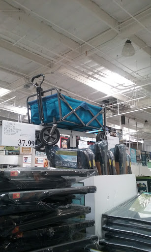 Warehouse store «Costco Wholesale», reviews and photos, 4500 W Shaw Ave, Fresno, CA 93722, USA