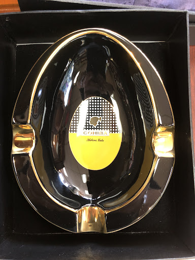 Tobacco Shop «Smoke Shop», reviews and photos, 101 N Victory Blvd m, Burbank, CA 91502, USA