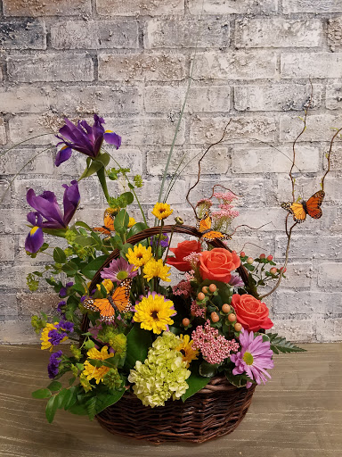 Florist «Sanford Flower Shop», reviews and photos, 209 E Commercial St, Sanford, FL 32771, USA