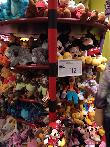 Toy Store «Disney Store», reviews and photos, E Golf Rd & N Meacham Rd, Schaumburg, IL 60173, USA