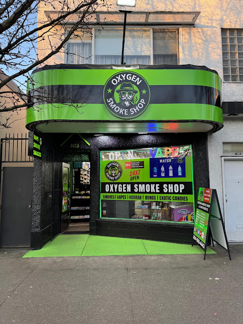 Oxygen Smoke Shop (Kitsilano)
