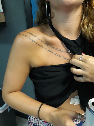 Explore fine line hand tattoo ideas, creative tattoo ideas in Saint Petersburg, available at Ink Godz Tattoos