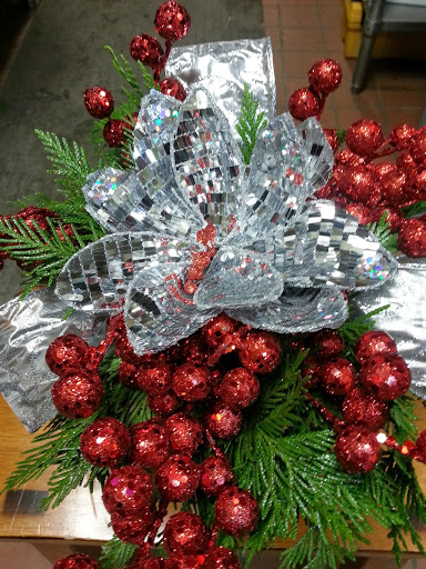 Florist «Hudson Flower Shop», reviews and photos, 222 Locust St, Hudson, WI 54016, USA