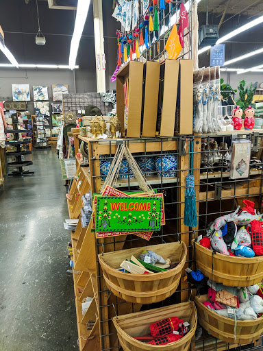 Furniture Store «Cost Plus World Market», reviews and photos, 1800 W Rio Salado Pkwy #150, Tempe, AZ 85281, USA