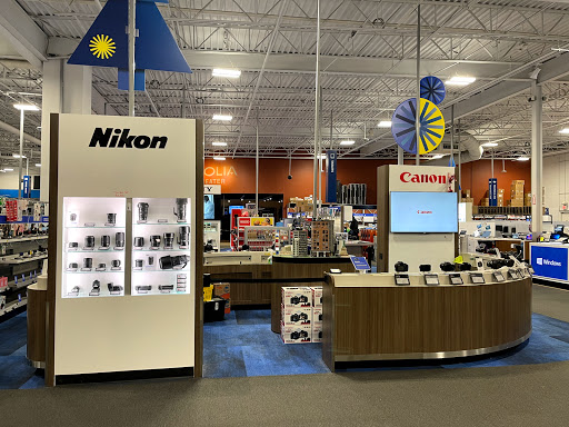 Electronics Store «Best Buy», reviews and photos, 1501 New Britain Ave, West Hartford, CT 06110, USA