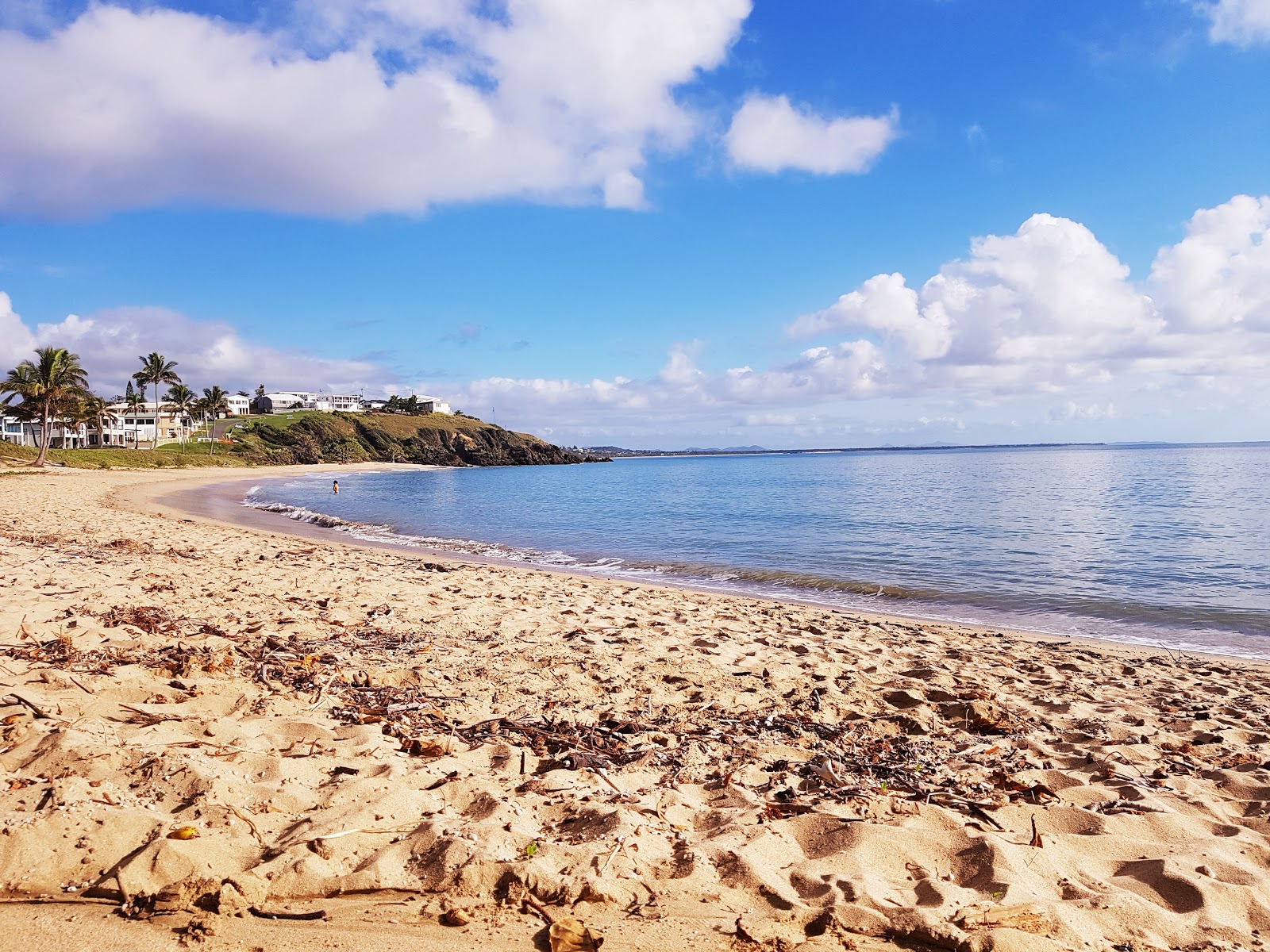 Zdjęcie Cooee Bay Beach z long bay