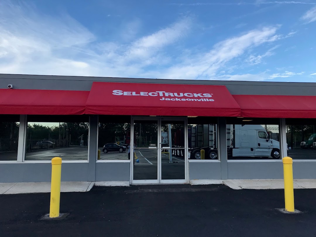 SelecTrucks of Jacksonville