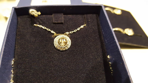 Jewelry Store «Swarovski», reviews and photos, 1421 Walnut St, Philadelphia, PA 19102, USA