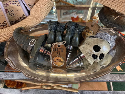 Florist «Horse Feathers Floral Design», reviews and photos, 40 High St, Mt Holly, NJ 08060, USA