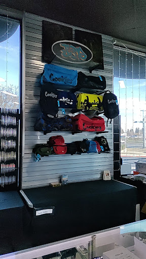 Tobacco Shop «Millenium Smoke Shop», reviews and photos, 1000 Melody Ln #100, Roseville, CA 95678, USA