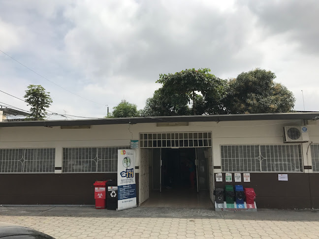 Opiniones de Centro De SALUD PUBLICA LAS ORQUIDEAS GUAYAQUIL en Guayaquil - Hospital