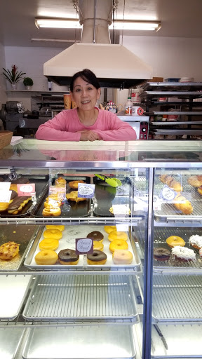 Donut Shop «Castro Valley Donuts», reviews and photos, 22150 Redwood Rd, Castro Valley, CA 94546, USA