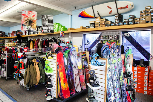 Sporting Goods Store «Southport Rigging Inc», reviews and photos, 2926 75th St, Kenosha, WI 53143, USA