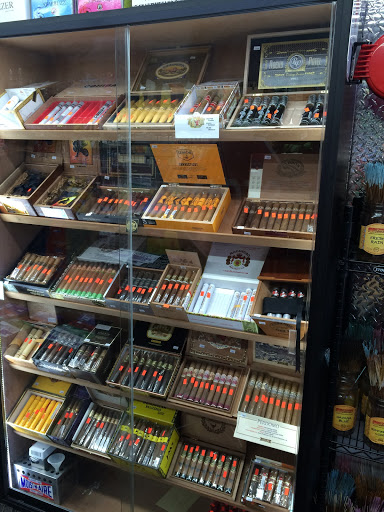 Vaporizer Store «Woodstock Vape & Glass Gallery», reviews and photos, 46699 Van Dyke, Shelby Charter Township, MI 48317, USA