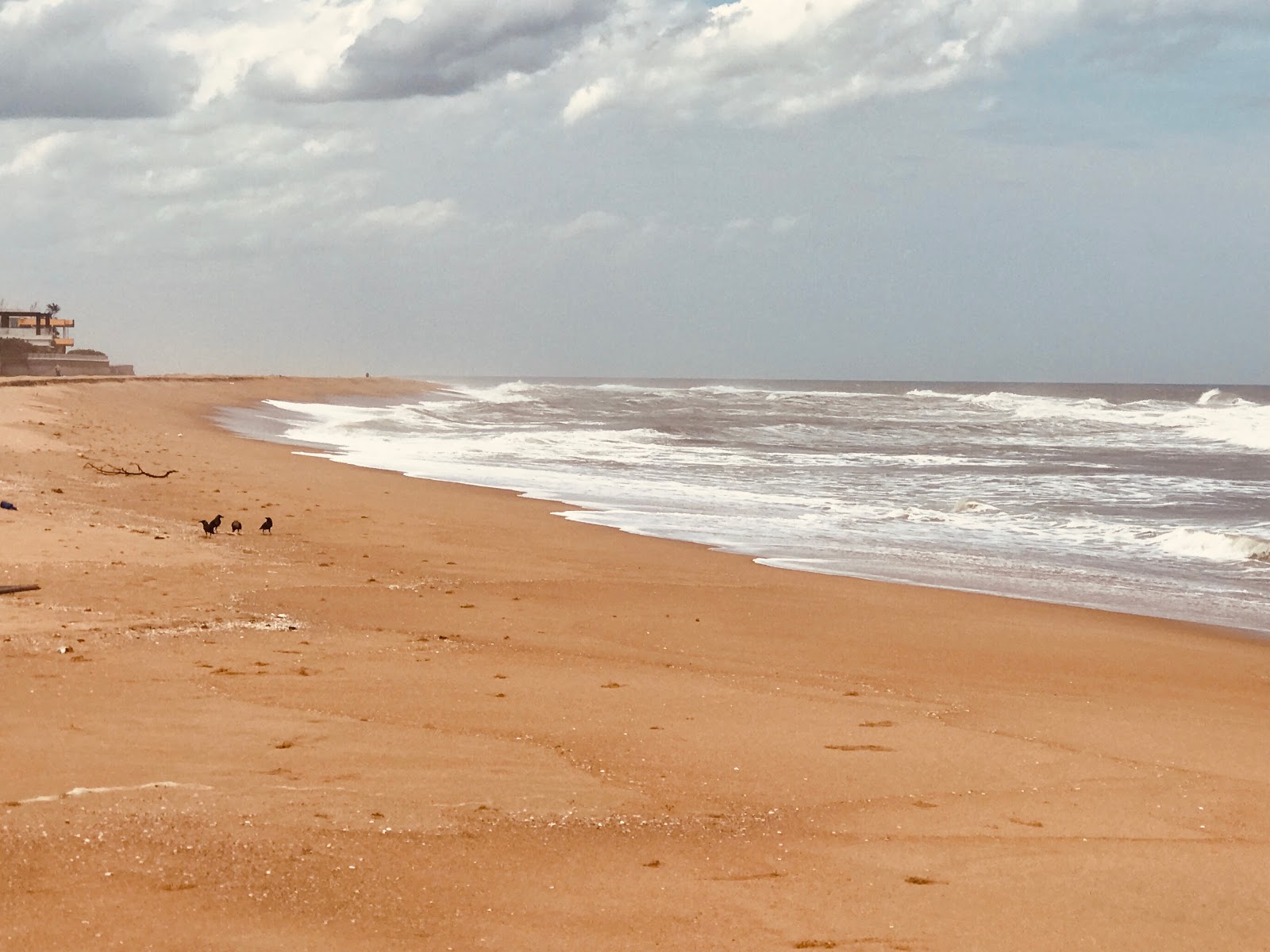 Foto de Semmanchery Beach con parcialmente limpio nivel de limpieza
