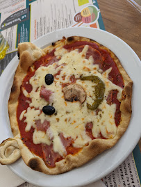 Pizza du Pizzeria Le Villaggio à Bessines - n°16