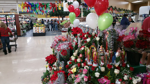 Supermarket «Cardenas Market», reviews and photos, 301 S Lincoln Ave, Corona, CA 92882, USA