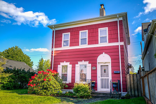 Real Estate Agency «Marguerite Giguere - The Skydiving Real Estate Agent», reviews and photos, 4701 S 19th St, Tacoma, WA 98405, USA