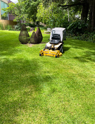 Trendy Gardens Mowing Canberra