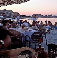 Atmosphère du Restaurant méditerranéen Les tamaris à L'Île-Rousse - n°3