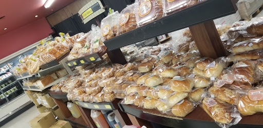 Asian Grocery Store «Hong Phat Food Center», reviews and photos, 101 SE 82nd Ave, Portland, OR 97216, USA