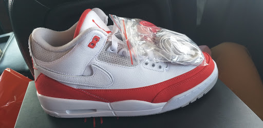 Clothing Store «Nike Factory Store», reviews and photos, 4250 W Anthem Way #375, Anthem, AZ 85086, USA