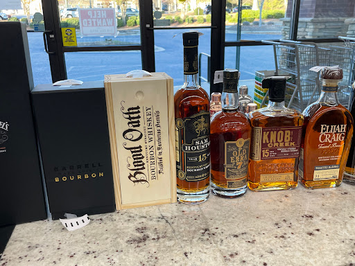 Liquor Store «Old Milton Beverage - Spirits,Wine & Beer», reviews and photos, 4045 Old Milton Pkwy, Alpharetta, GA 30005, USA