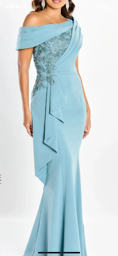 مشغل خيط ونسيج للتصميم والخياطة تبوك 