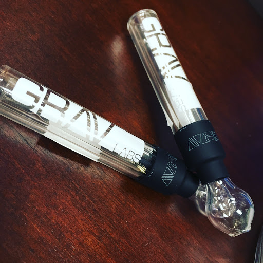 Tobacco Shop «Smokes & Such», reviews and photos, 3439 Dempster St, Skokie, IL 60076, USA