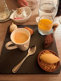 Plats et boissons du Restaurant français L'Amandier de Mougins - n°8