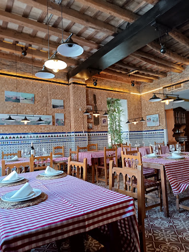 Bar Montero - Carnes Brasa y Arroces en Paradas